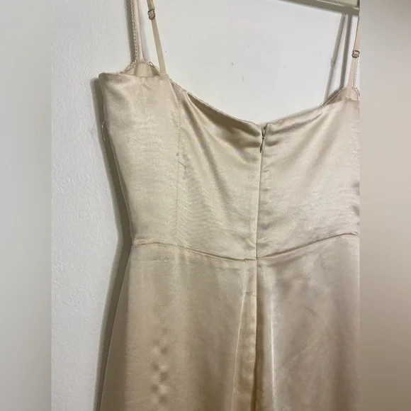House of CB Costanza Dress Vintage Creamy Maxi Dress - Picture 9 of 10